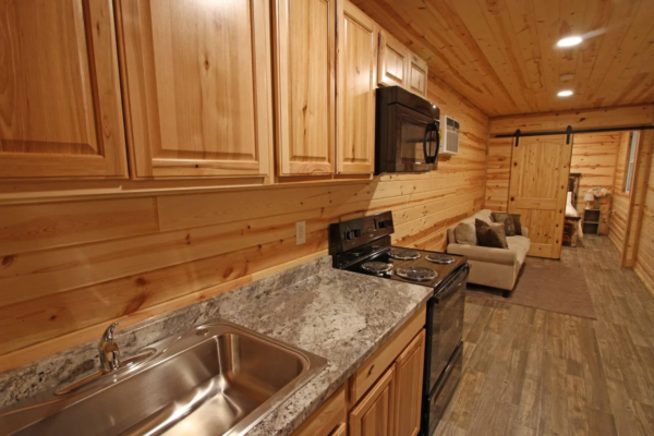 40ft Retreat Cabin - Image 5
